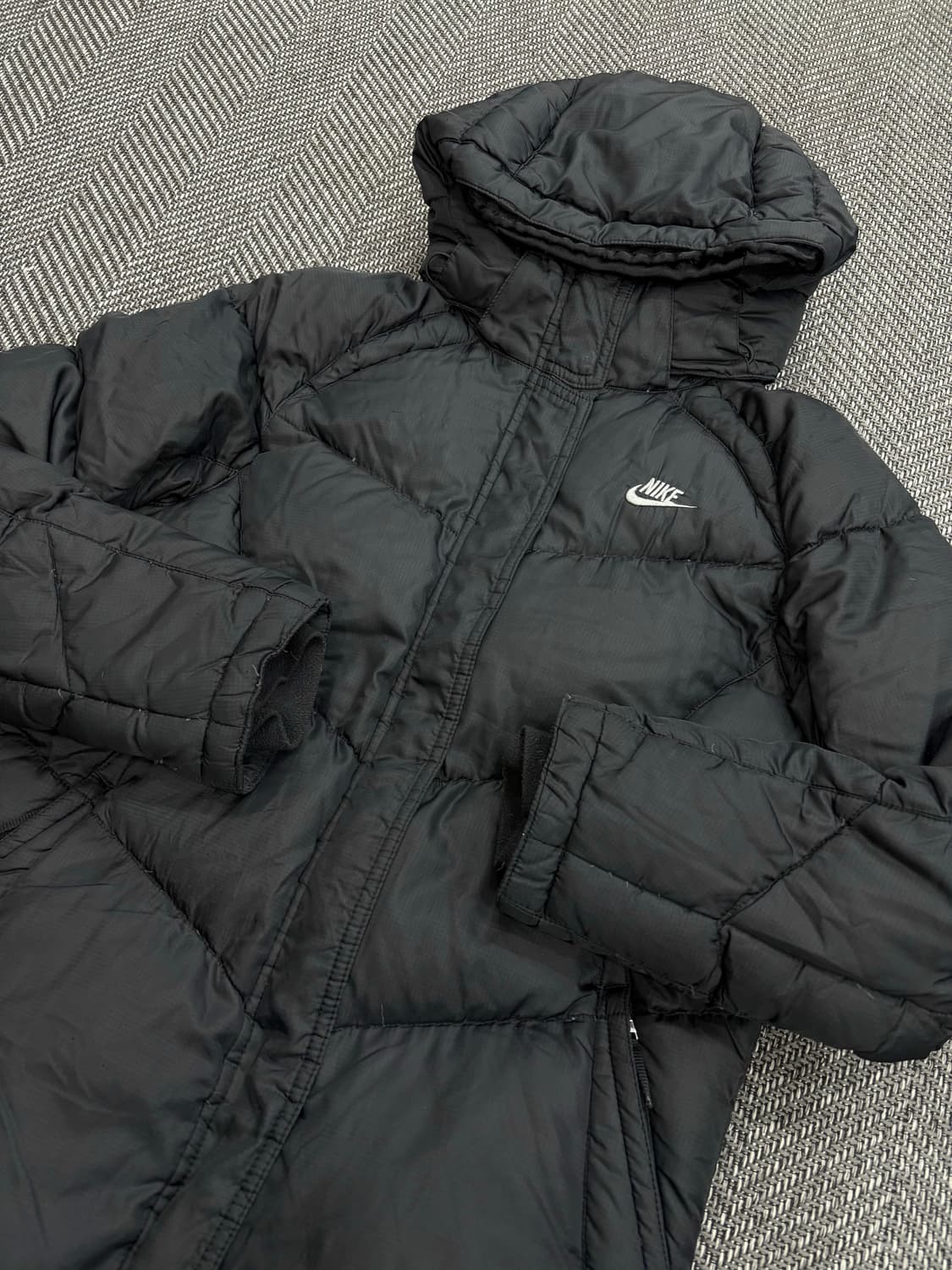 나이키 패딩 블랙 상품이미지4
