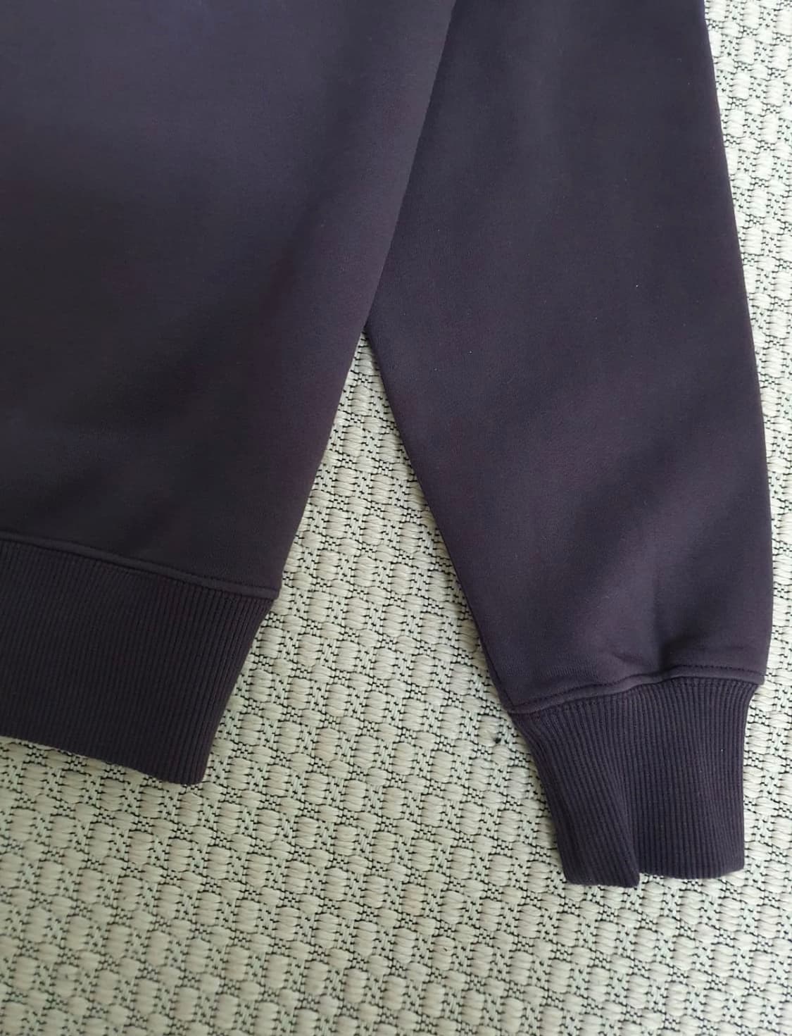 2014 씨피컴퍼니 자수가 들어간 보라색 스웨트셔츠 상품이미지8