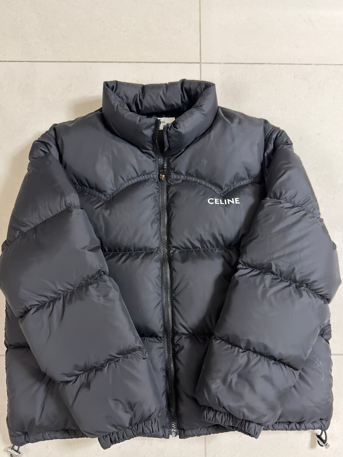 셀린느 웨스턴 다운 패딩 블랙 48 상품이미지1