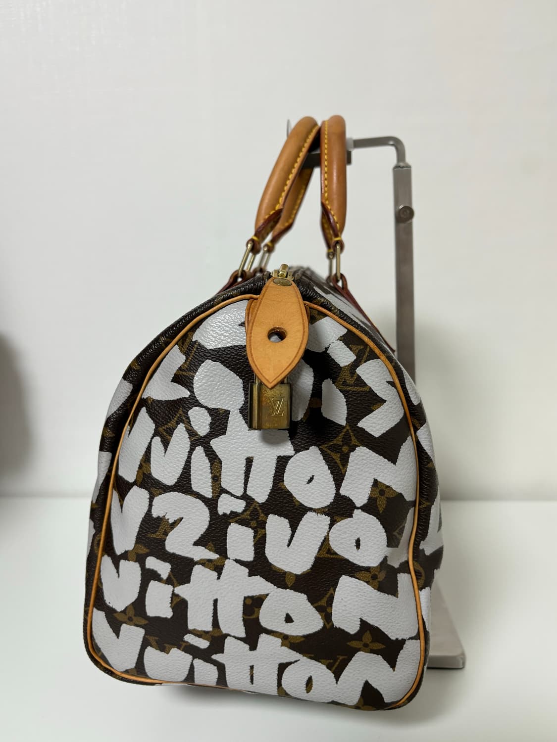 루이비통 그래피티 스피디  상품이미지6