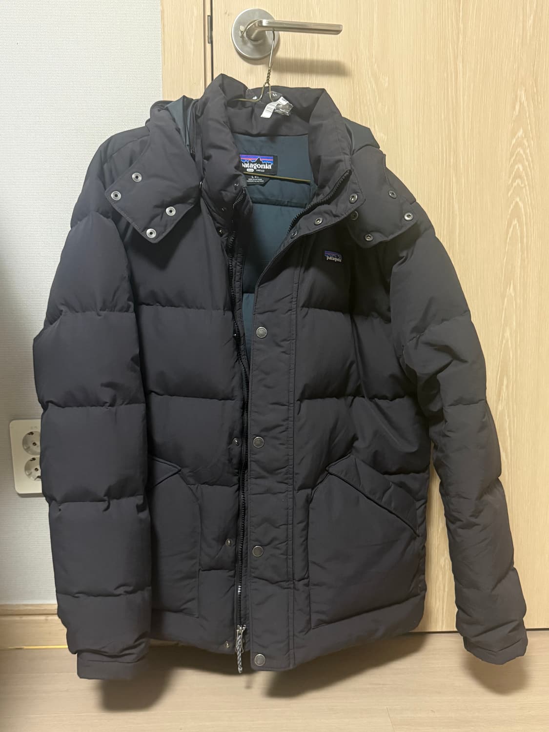 파타고니아 다운드리프트 패딩 상품이미지1