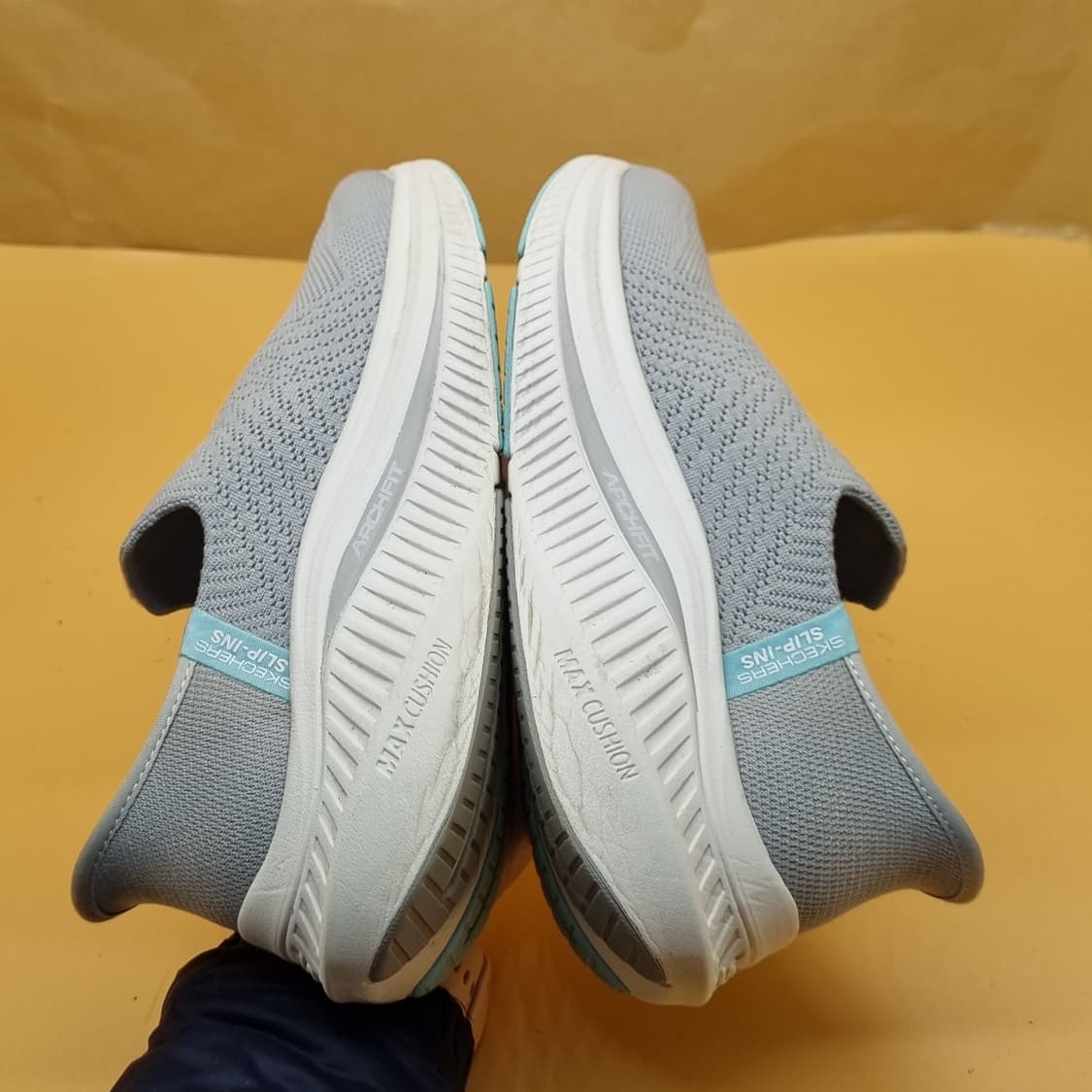 스케쳐스고워크 맥스쿠셔닝 아치핏 슬립온235 상품이미지5