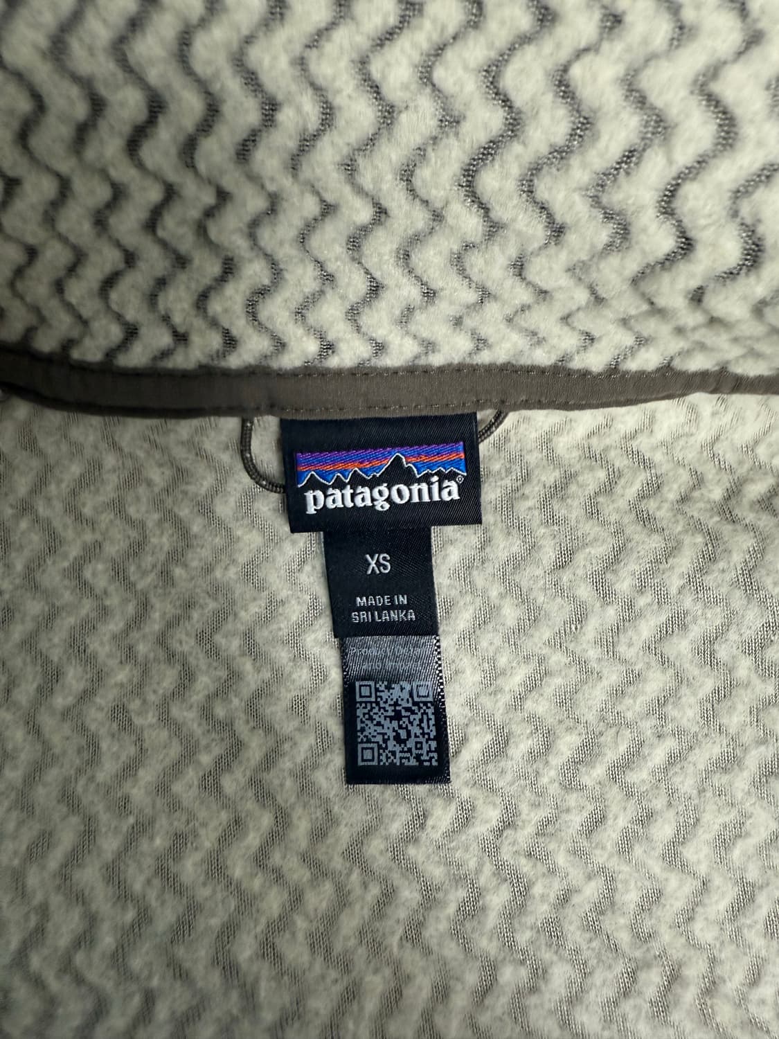 파타고니아 r1 에어 조끼 상품이미지2