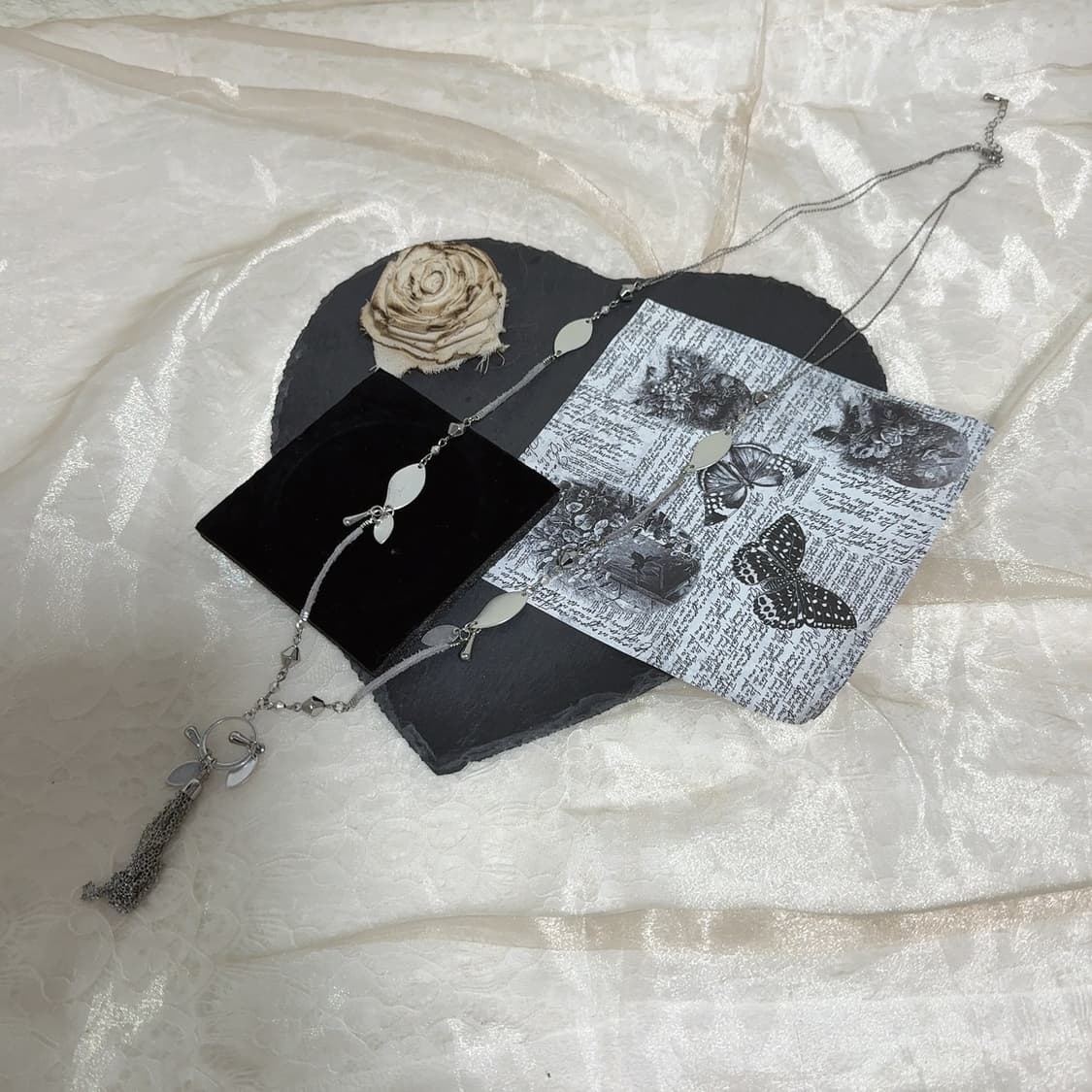 빈티지 중세 메탈 체인 스웨이드 태슬 목걸이 상품이미지2