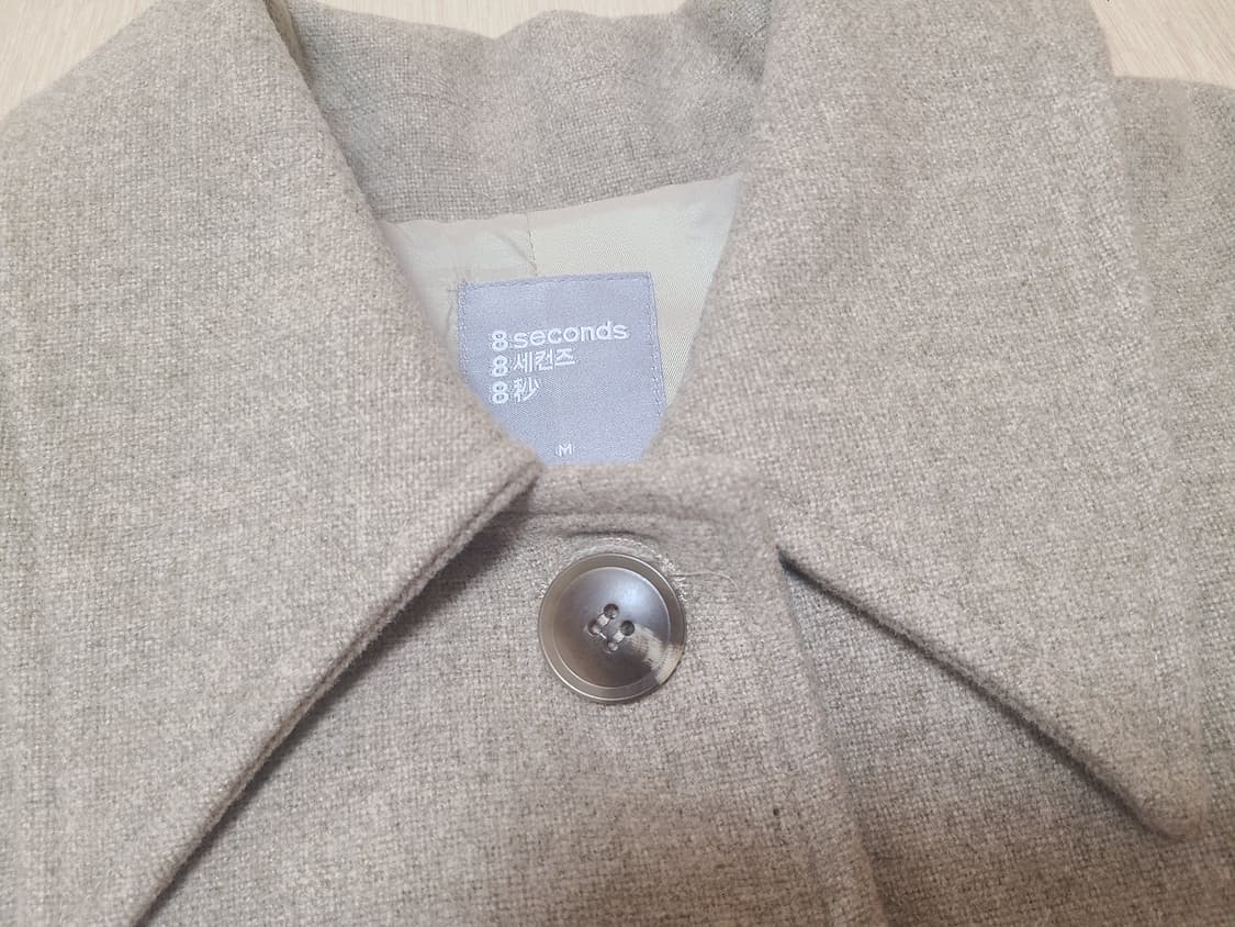 에잇세컨즈 베이지 겨울 크롭자켓 상품이미지2