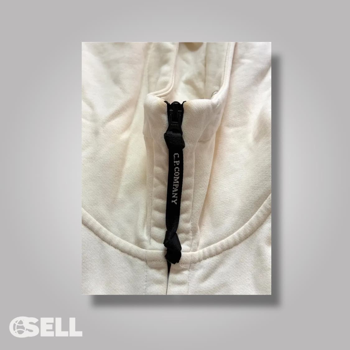 Cp컴퍼니 고글 후드집업 상품이미지4