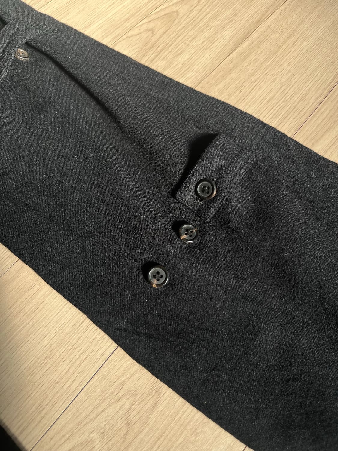 ANN DEMEULEMEESTER (앤 드뮐미스터) 블랙 디테일 상품이미지4