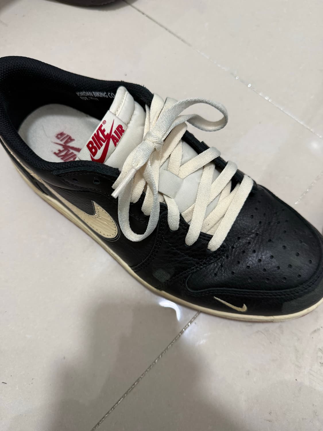 나이키 실베스터 280사이즈 팝니다 상품이미지4