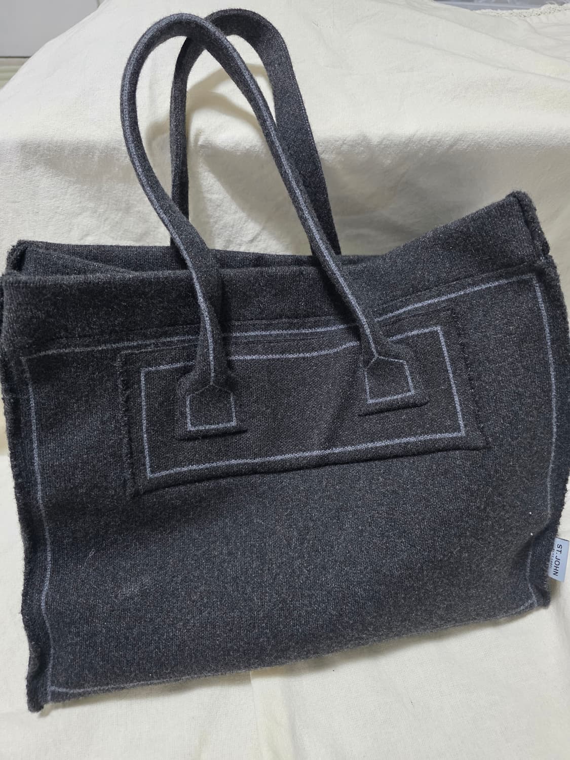 St. John Blue Label 세인트존 블루라벨 니트 토트백 차콜 상품이미지3