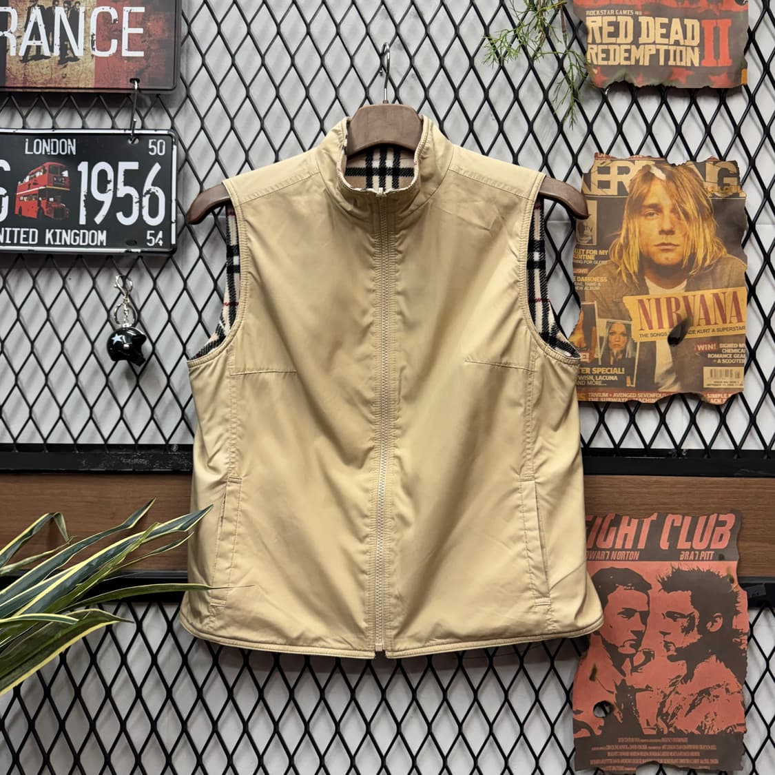 00s 버버리 패딩 점퍼 내피 리버시블 베스트 디테일 베이지 상품이미지5