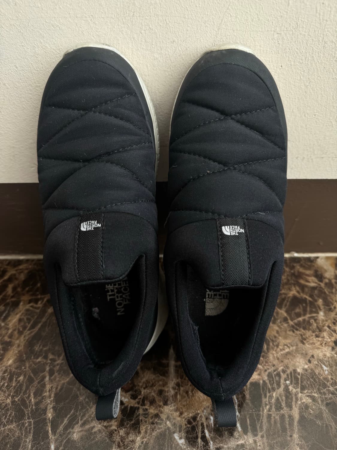 노스페이스 뮬 슬립온 블랙 상품이미지1