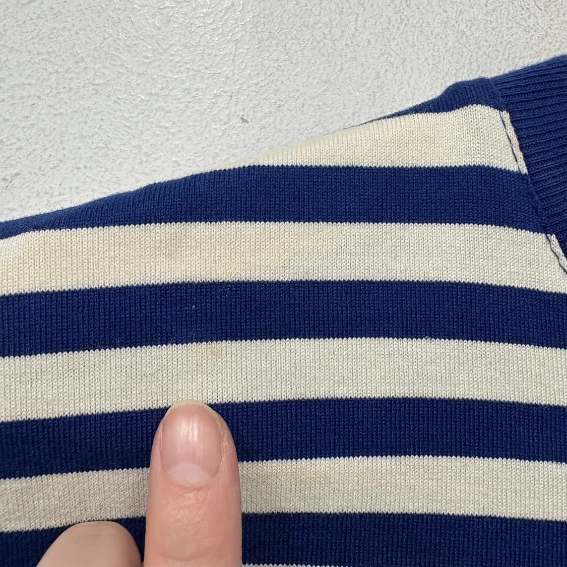 마크곤잘레스 스트라이프 긴팔티 상품이미지3