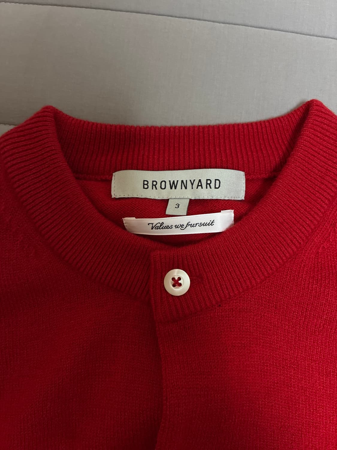 브라운야드 라운드 가디건 레드 3사이즈 상품이미지6