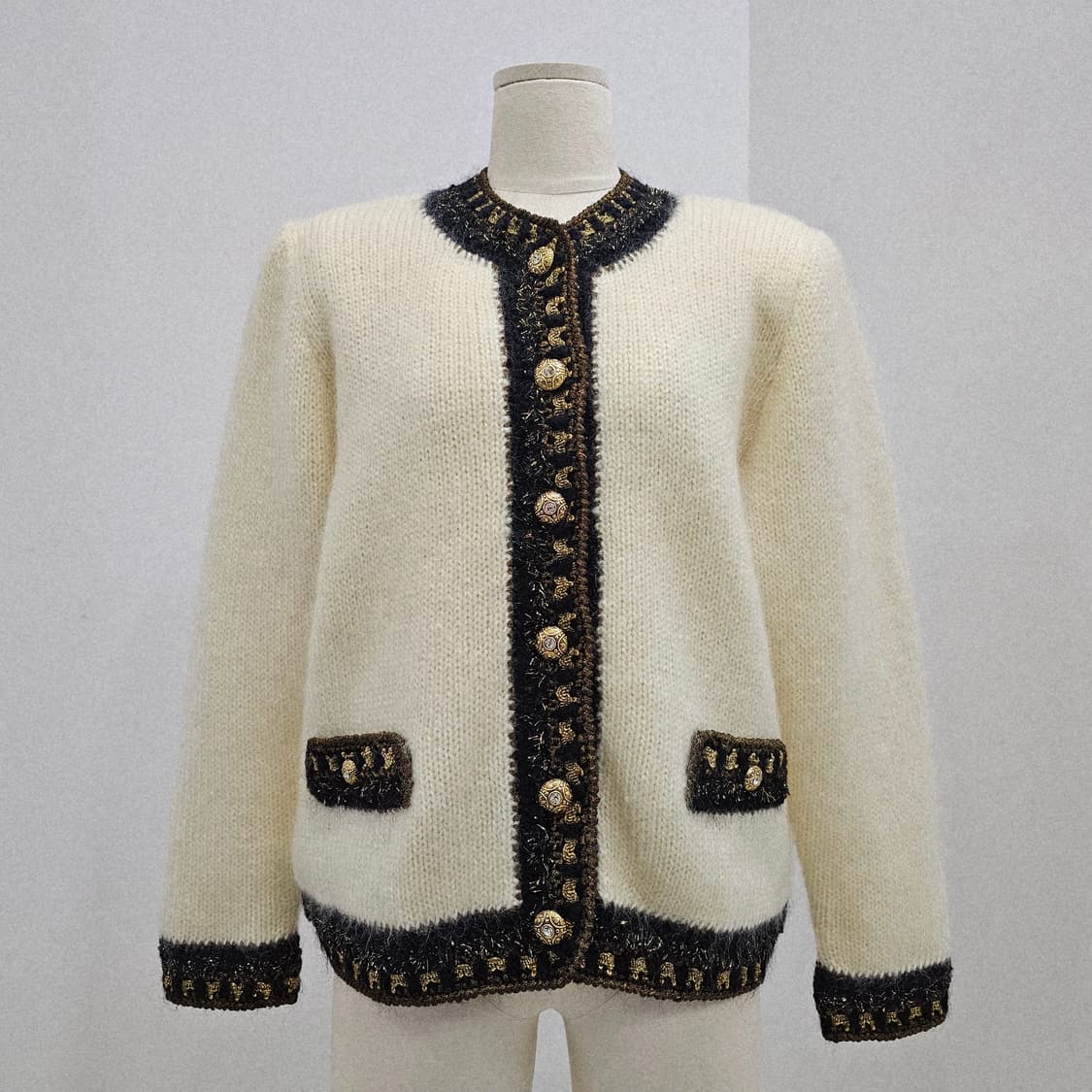 아이보리 트위드 배색 골드버튼 울 가디건 자켓 상품이미지1