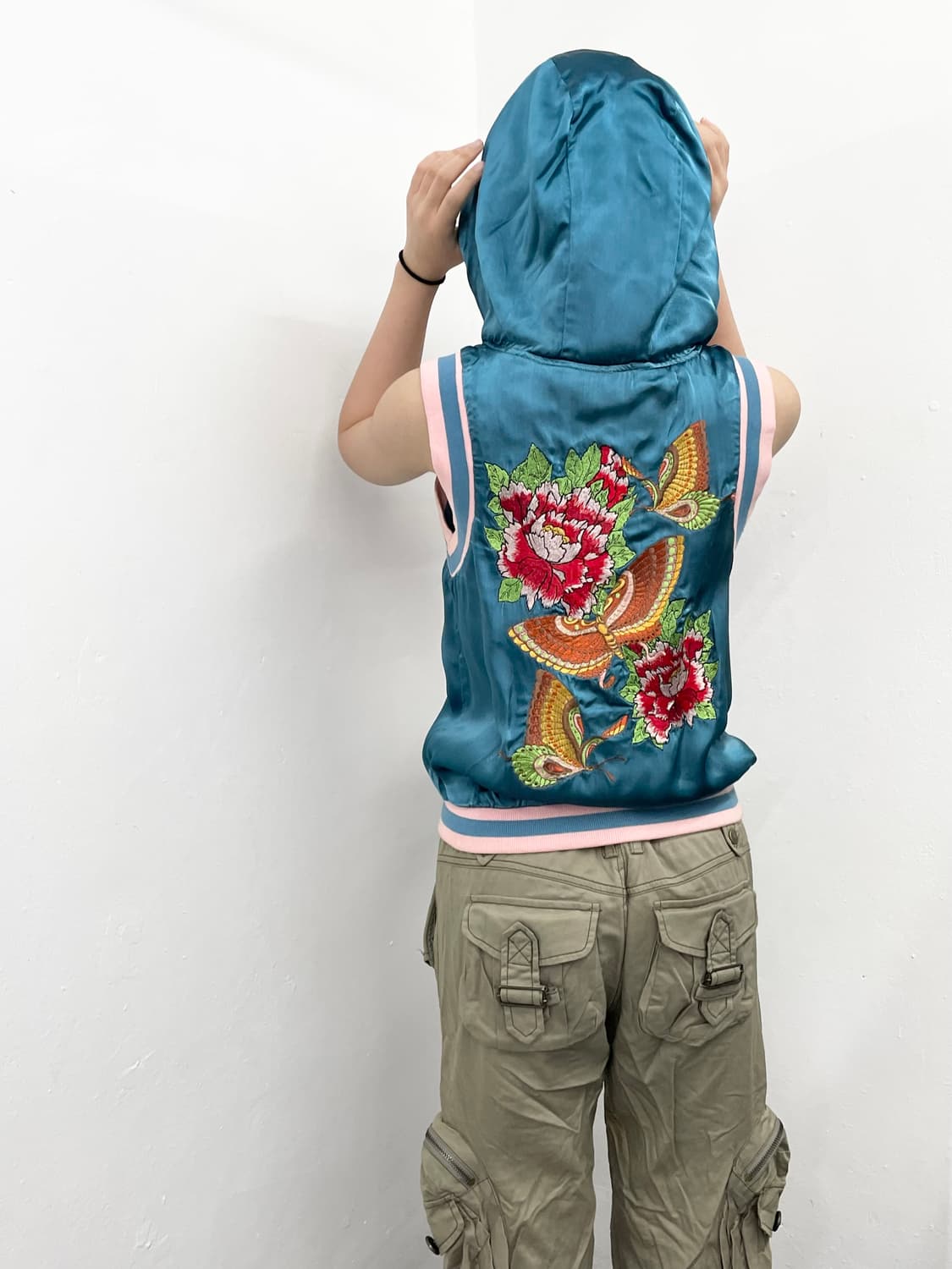 JPN 새틴 오리엔탈 자수 후드 베스트 스카잔*레어 상품이미지4