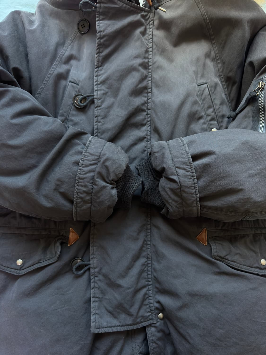 비즈빔 22AW 발데즈 다운 블랙 상품이미지10