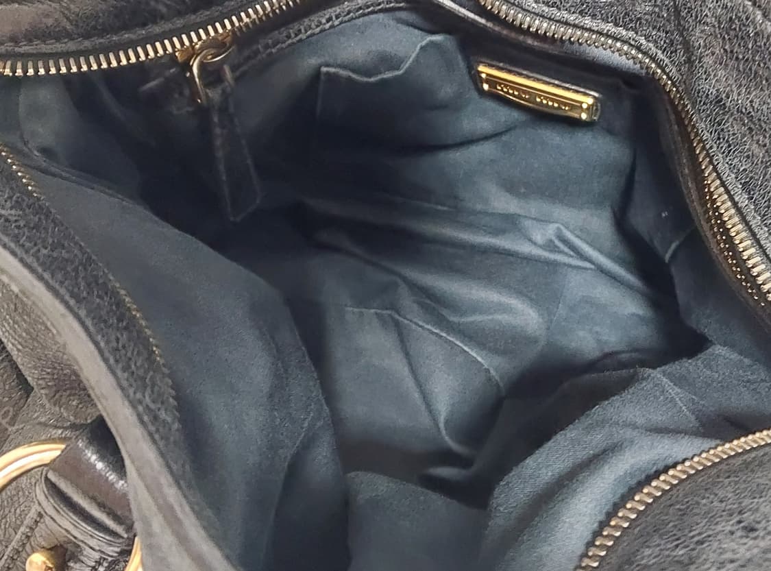 미우미우 비텔로 럭스 레더 리본 사첼백 2way (정품) 상품이미지9