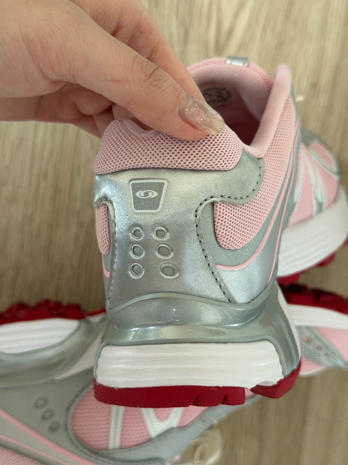 살로몬 x 샌디 리앙 XT-위스퍼 페어리 테일 실버 230  상품이미지5