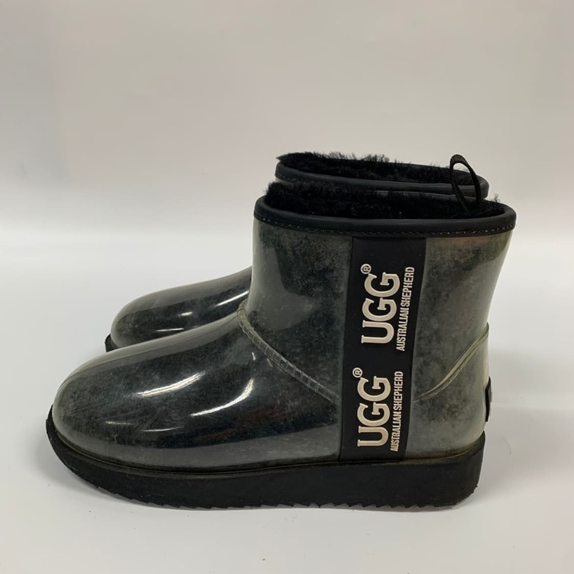 UGG 오스트레일리안 쉐퍼드 클리어 미니 블랙 230 상품이미지3