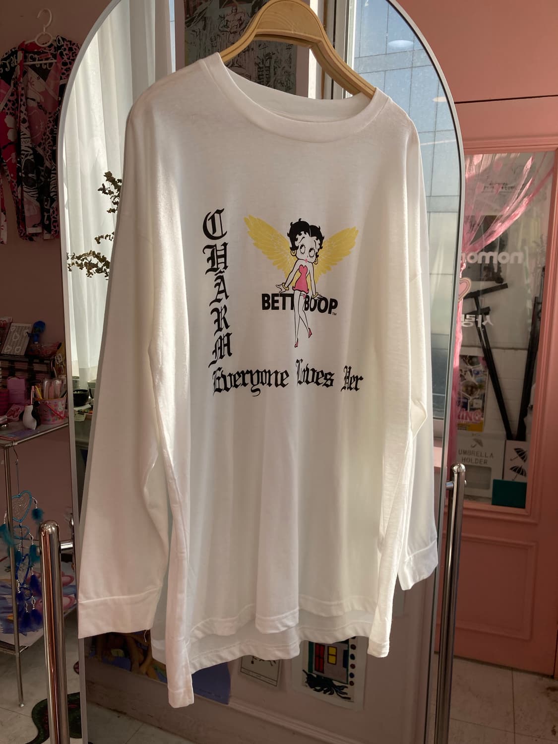 베티붑 롱슬리브 오버핏 티셔츠 (데드스탁)  상품이미지1