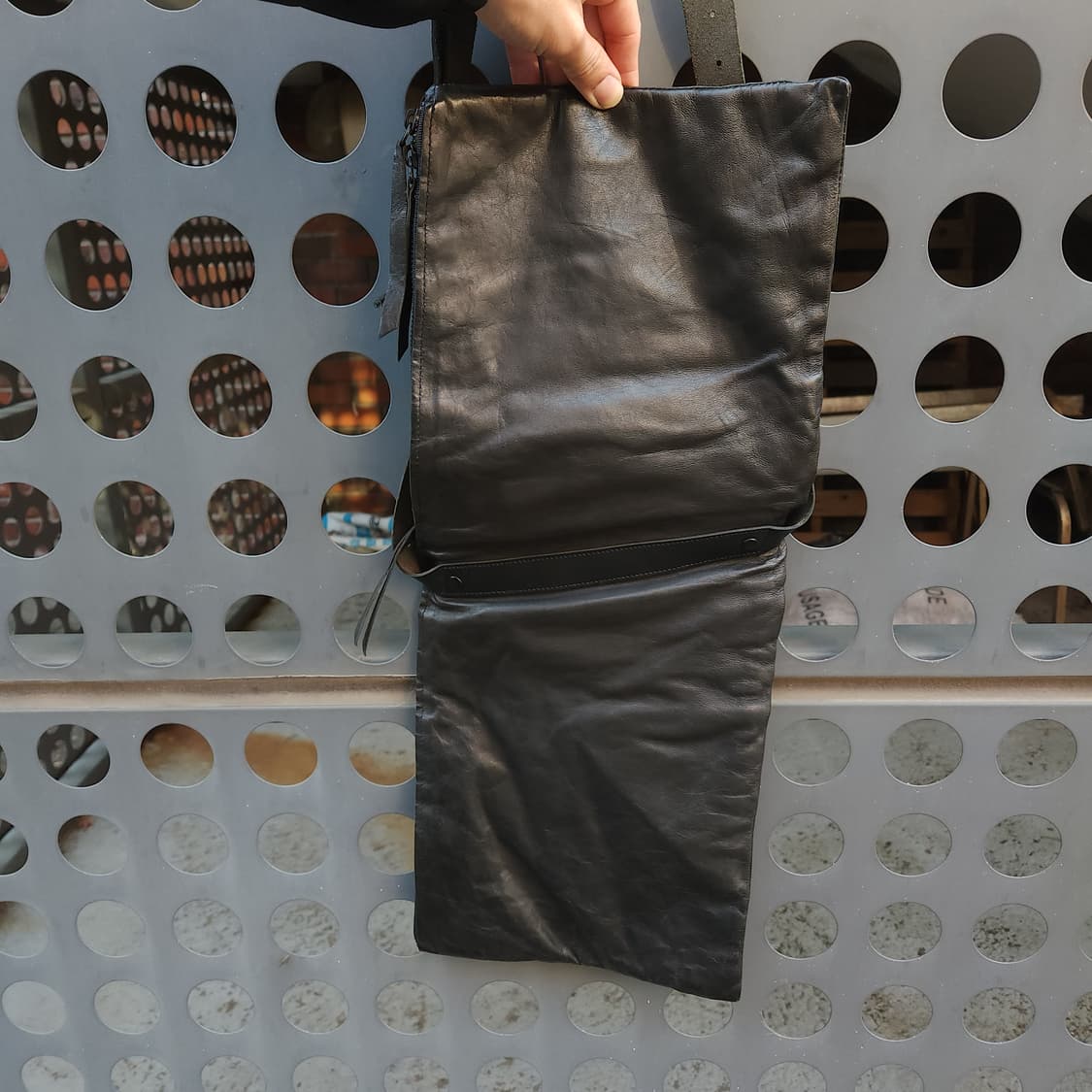 [OS] VTG heliotrope 다크 올리브 레더 남녀 코로스백 상품이미지4