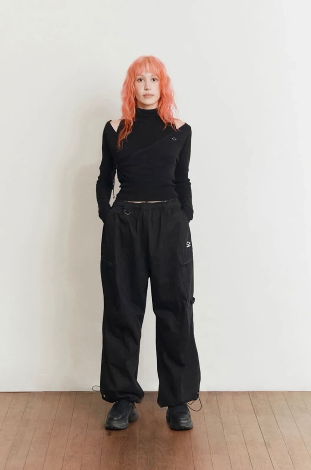 미스치프 오버랩 니트 탑 블랙 M 상품이미지7