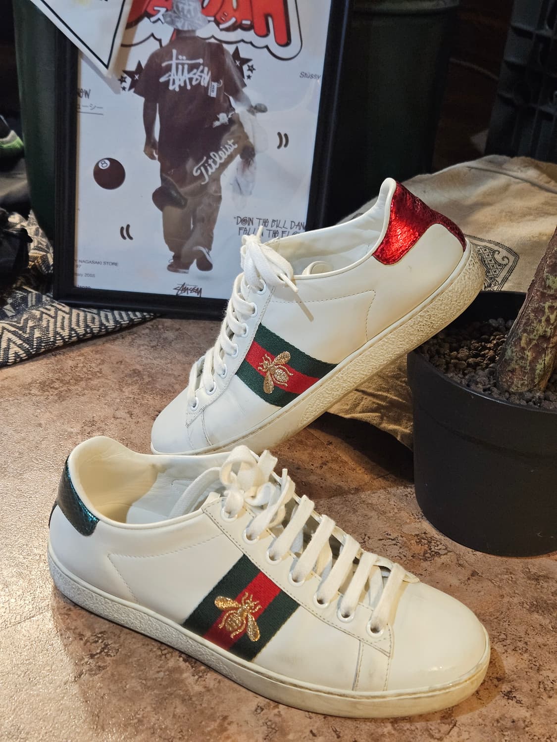 GUCCI 에이스 Bee 웹 스니커즈 상품이미지1