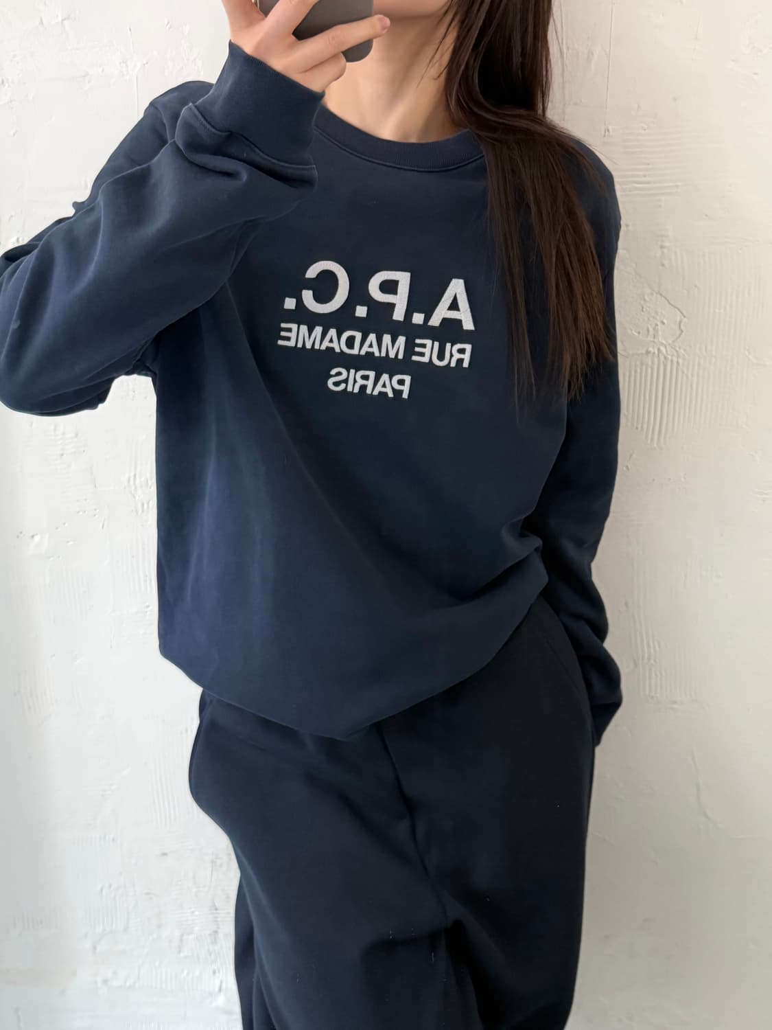 A.P.C 아페쎄 네이비컬러 로고 맨투맨 상품이미지2