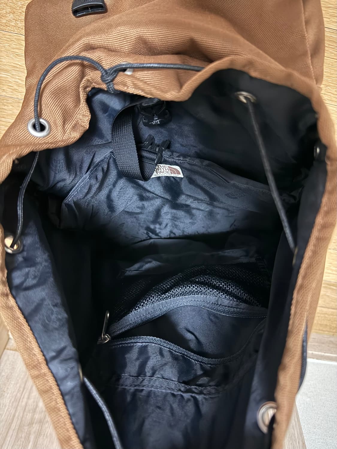 노스페이스 브라운 백팩 상품이미지3