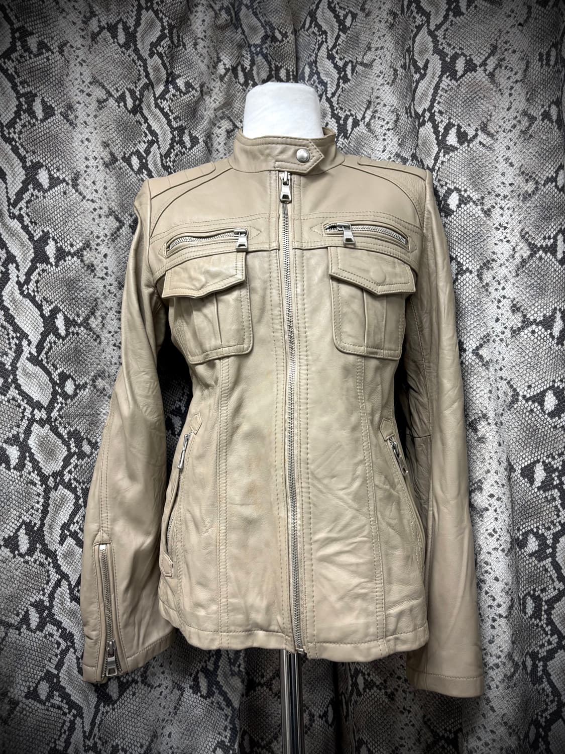  00‘s Drum Dyed Lamb Skin Utility Beige  상품이미지2