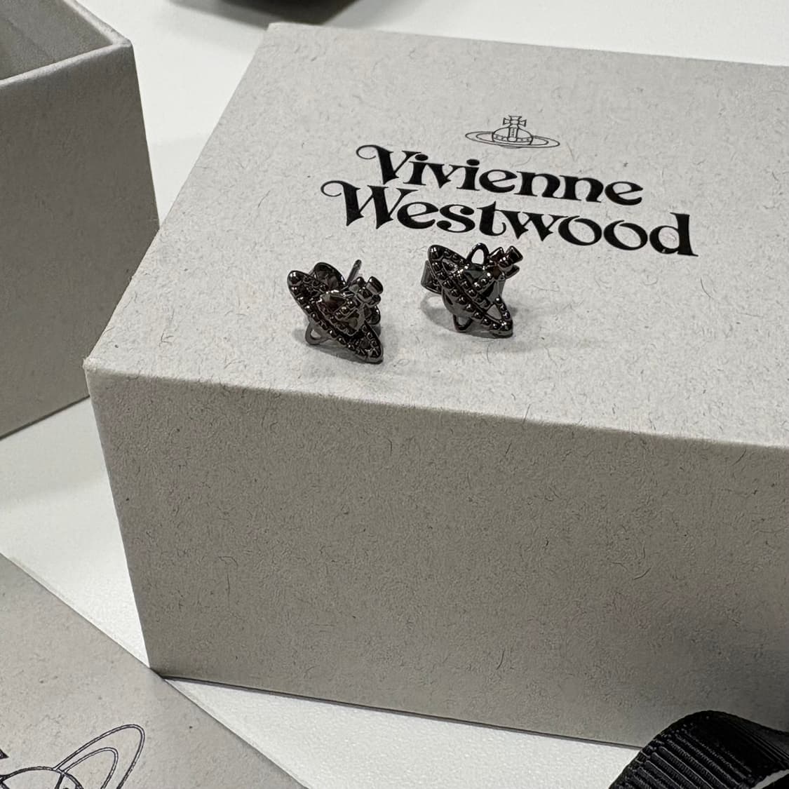 비비안웨스트우드 귀걸이 상품이미지1