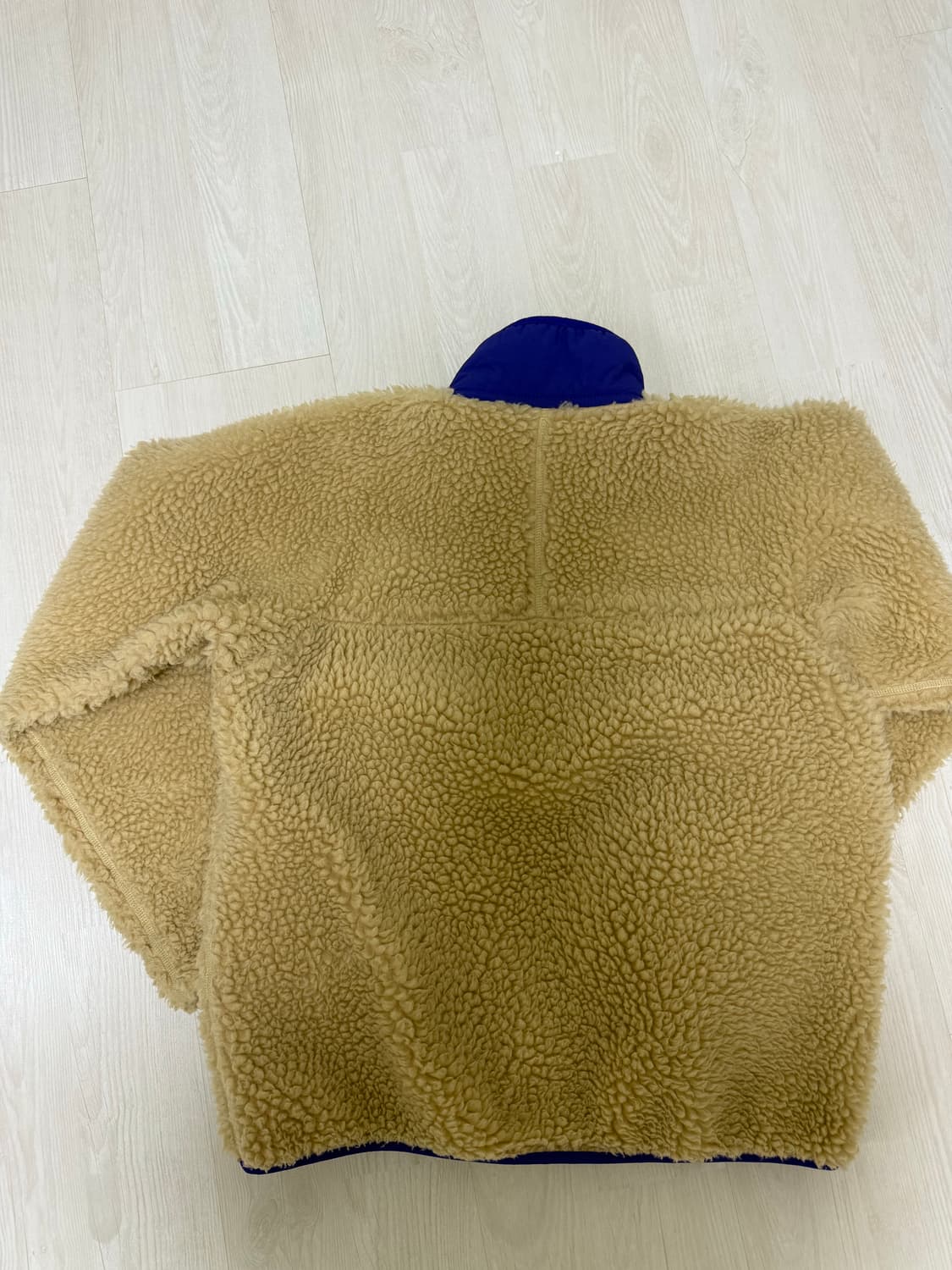 파타고니아 레트로  딥파일 가디건 M 상품이미지3