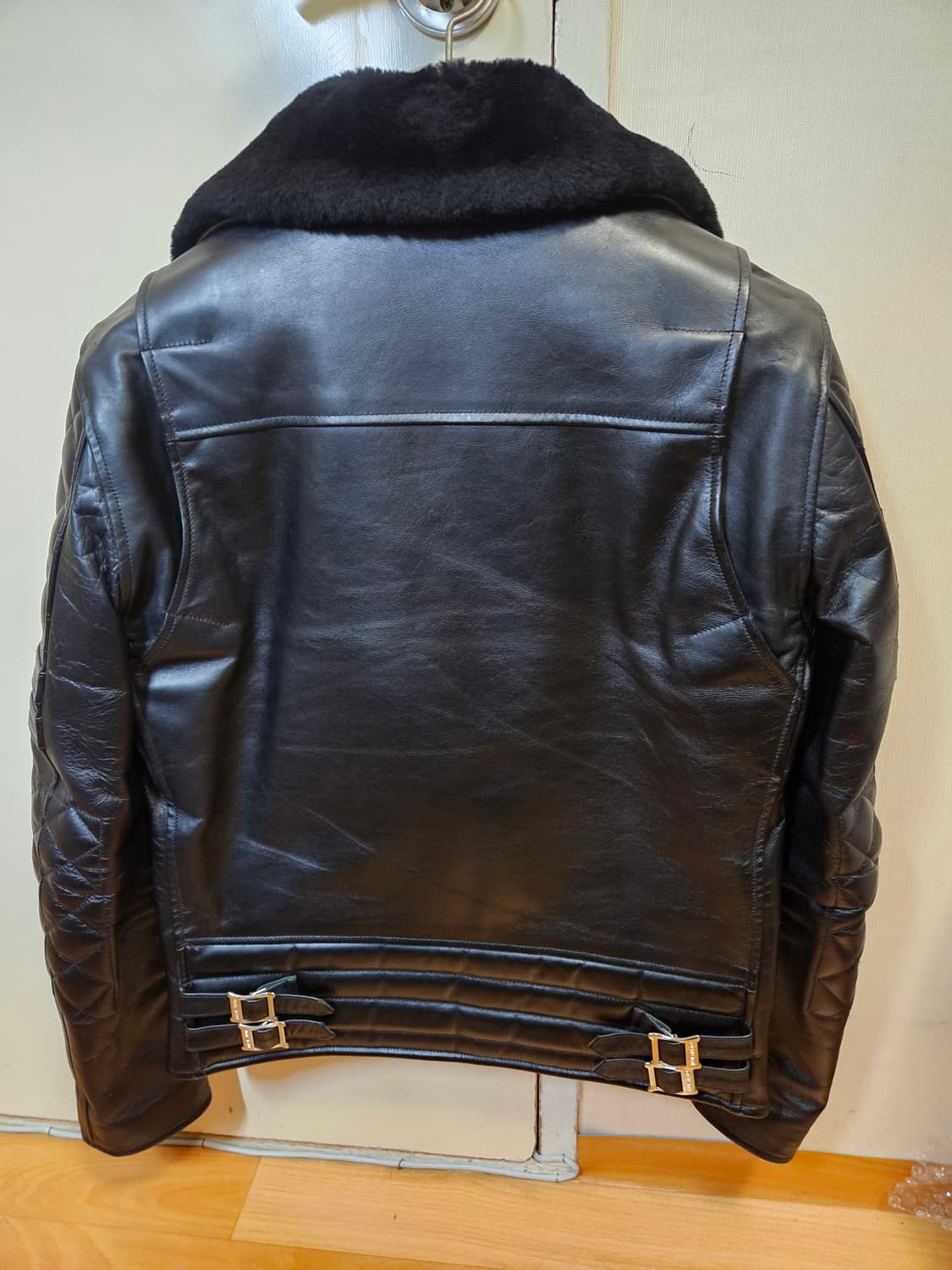 95 M) 디아프바인 라이트닝 Type1 무스탕 가죽자켓 상품이미지7