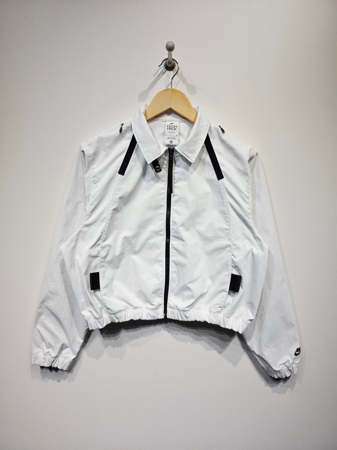 나이키(Nike) 테크팩 우븐 크롭 자켓 화이트 상품이미지2