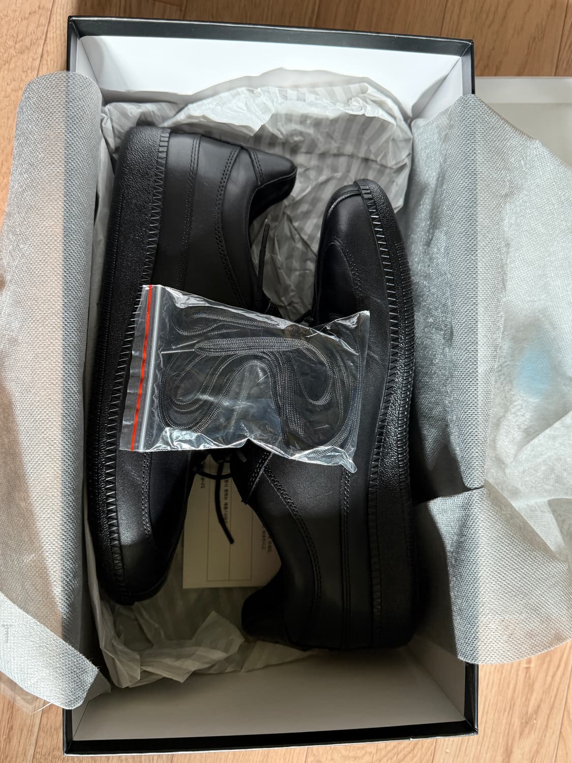 페몬트 드레스 265 풀박스 상품이미지3