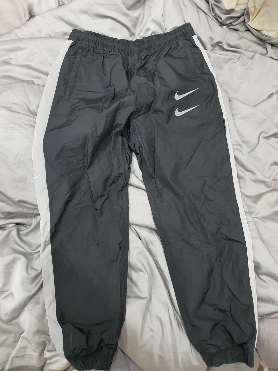 나이키 더블스우시 우븐팬츠  상품이미지2