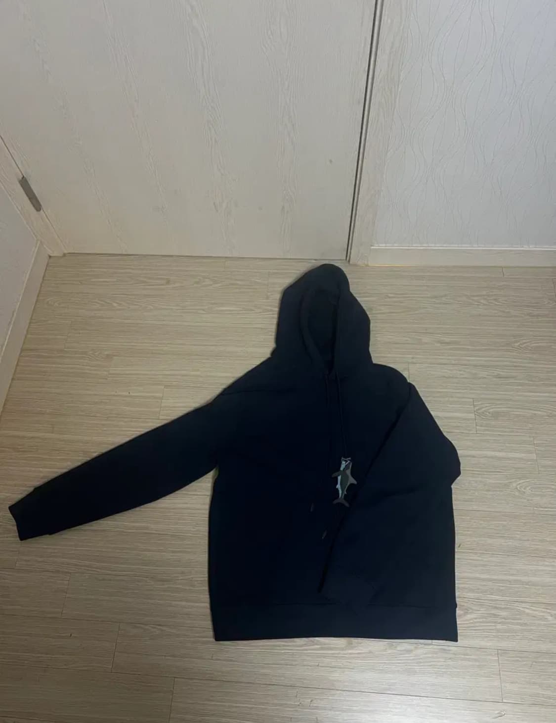 여자 꼬이는 루이비통 샤크 비즈 후드티 상품이미지2