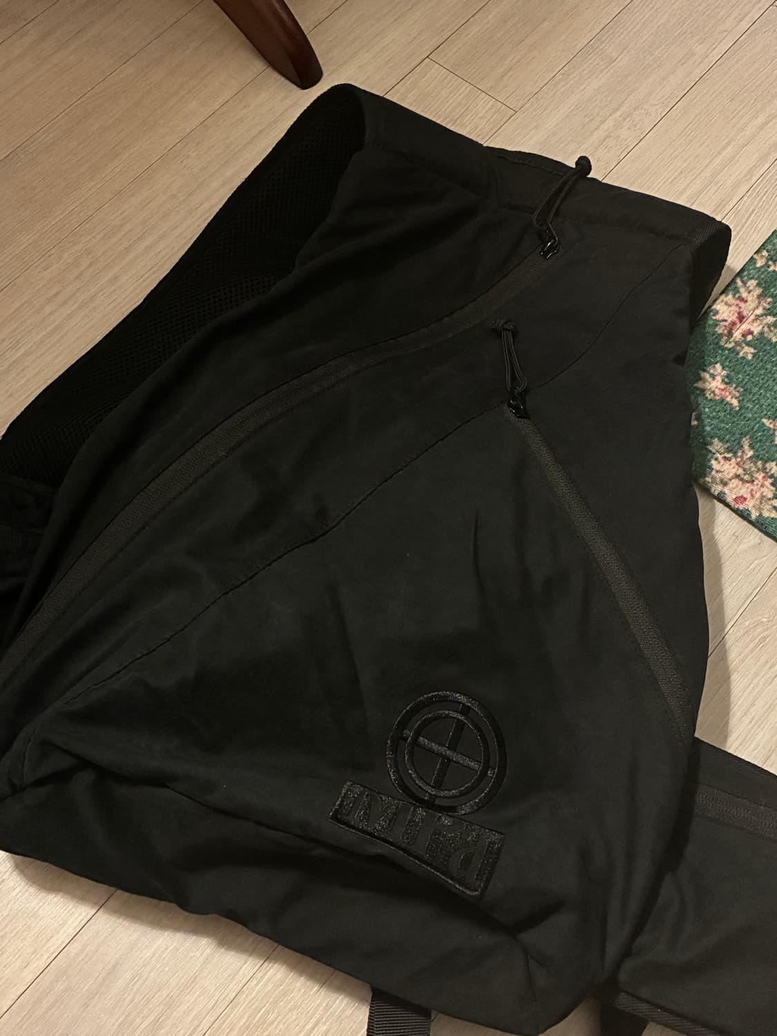 플라스틱 프로덕트 벨트백 상품이미지3