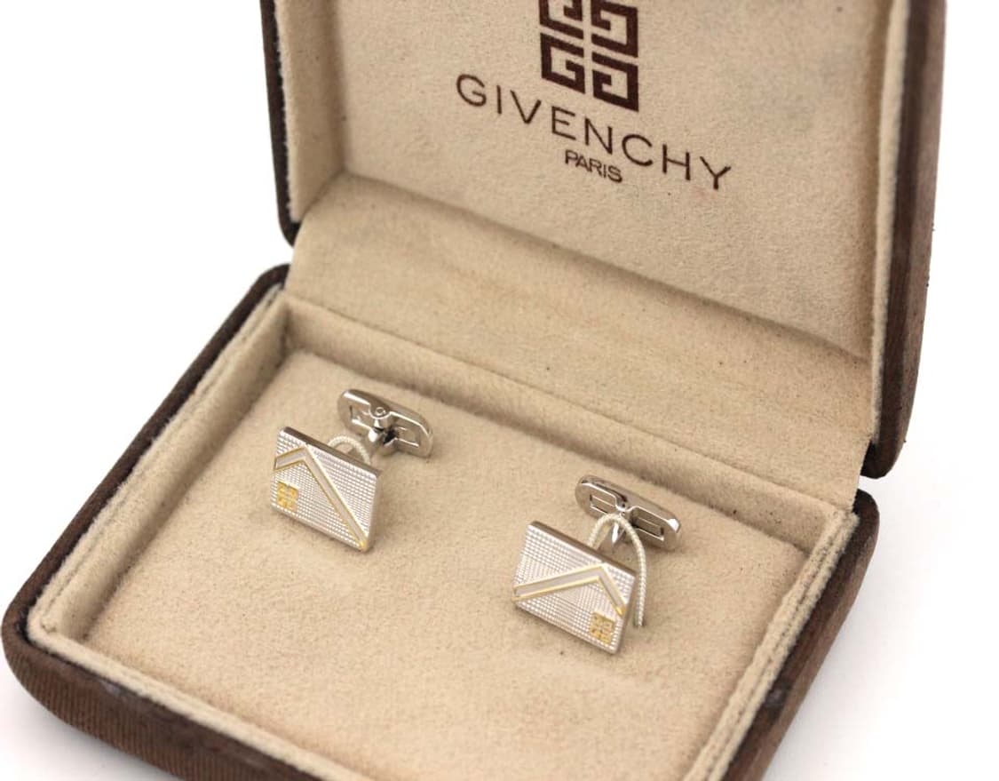 지방시 A+등급 남자 명품 커프스 상품이미지1