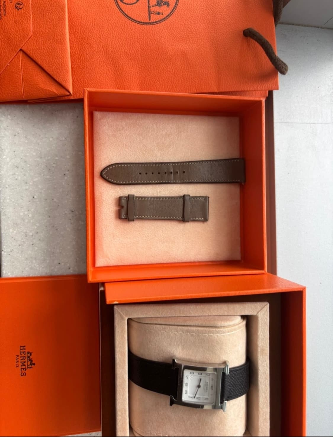 에르메스 H아워 미디엄 남녀공용 상품이미지2