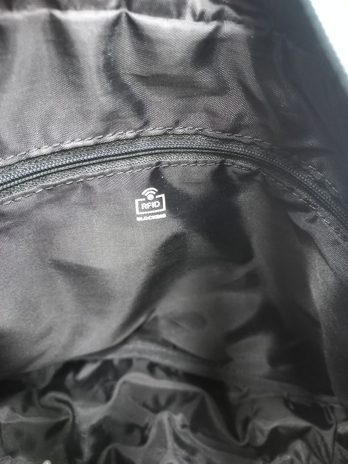 브랜든 세이프 크로스바디백 블랙 상품이미지1