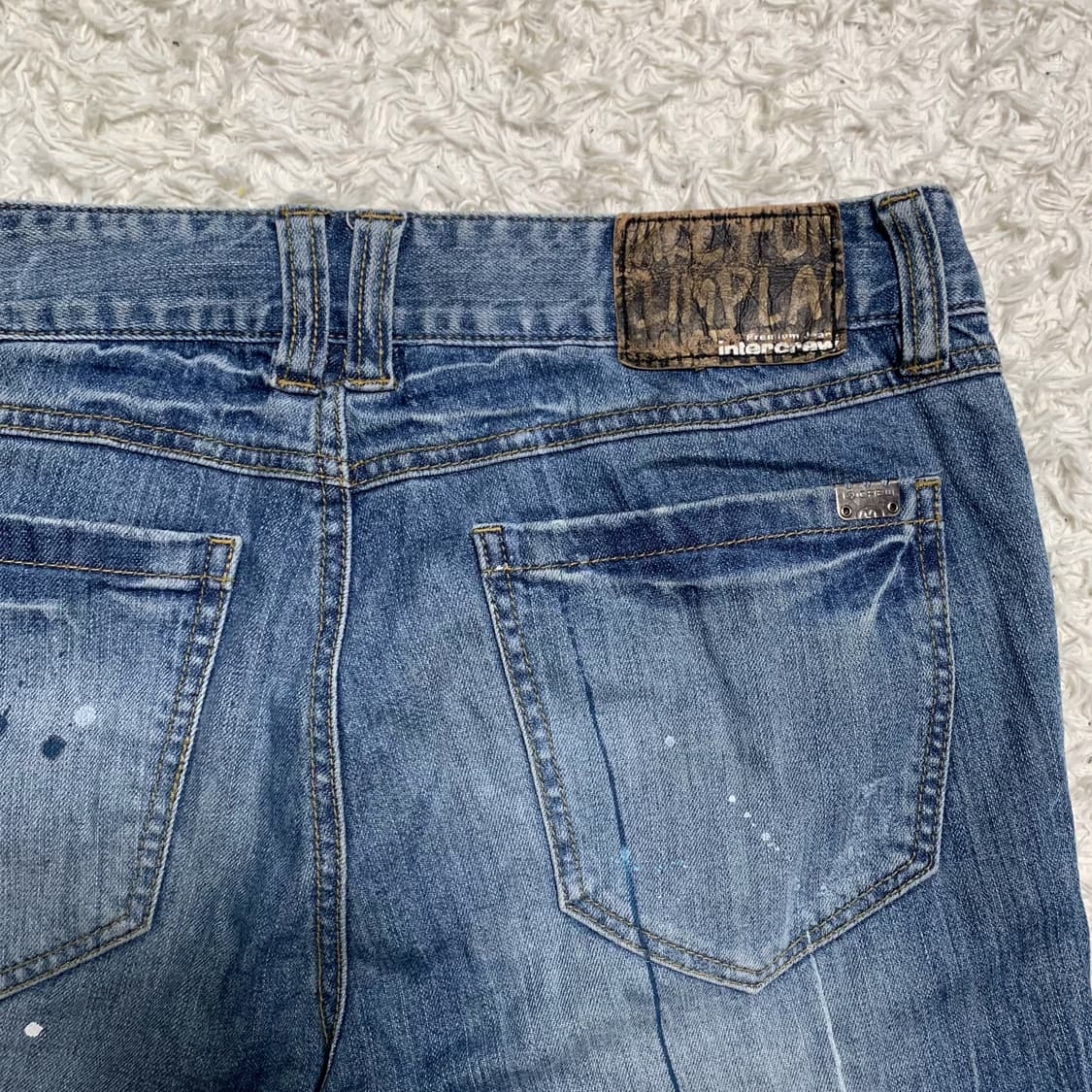 [34] Intercrew 테이퍼드핏 프린팅 데님팬츠 상품이미지1