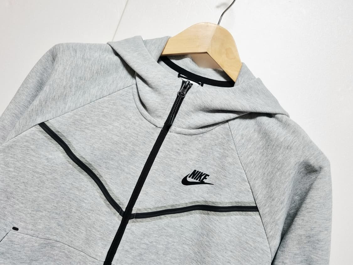 여성 2022 나이키 정가14만 테크팩 트레이닝복 러닝복 런닝복 후드집업 상품이미지1