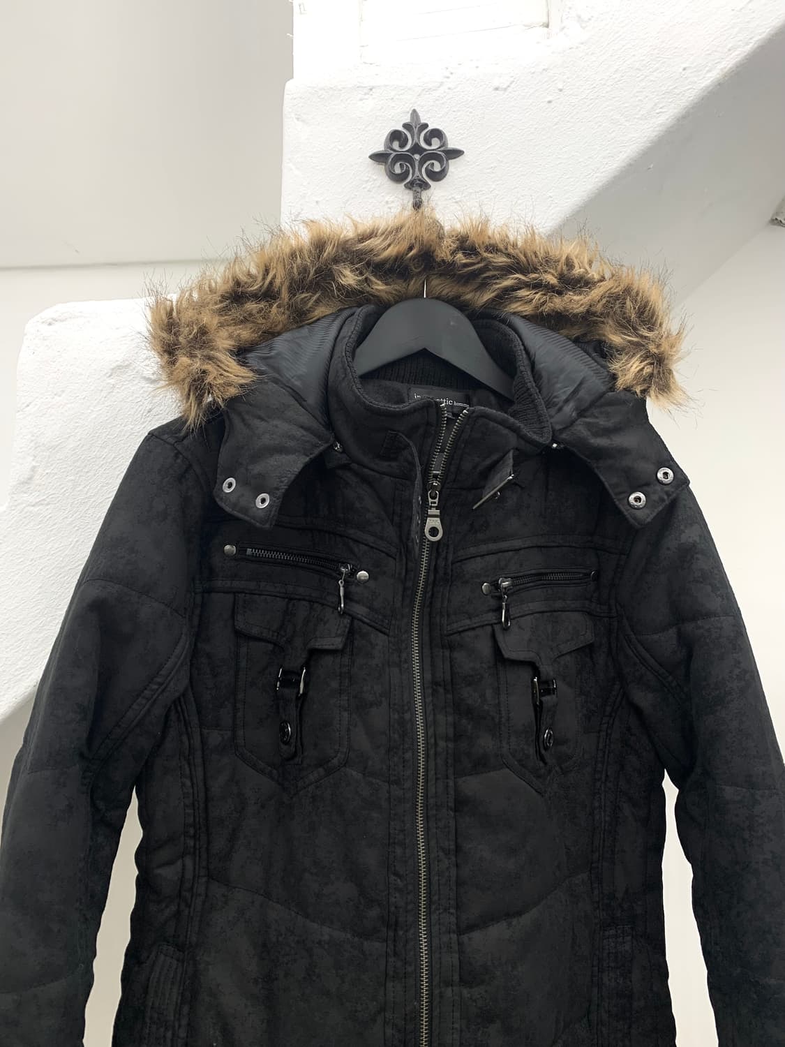 In the attic crack washed fur hood paddi 상품이미지2