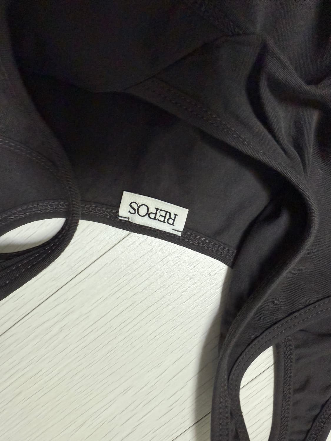 V NECK SLEEVELESS T-SHIRTS (CHARCOAL) 상품이미지8