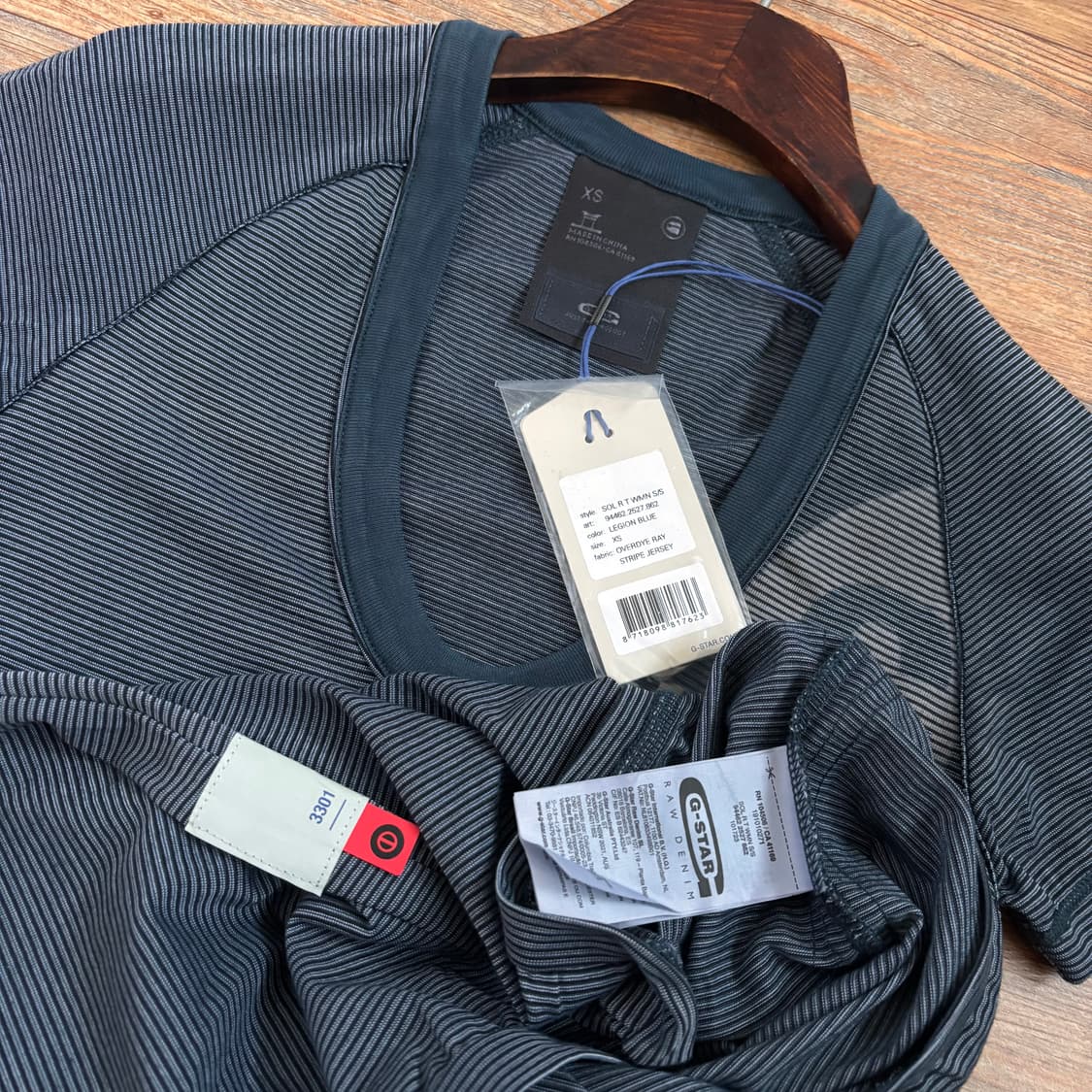 새제품 지스타 RAW 반팔 티셔츠 XS 입체 절개 일레귤러 다잉 상품이미지5