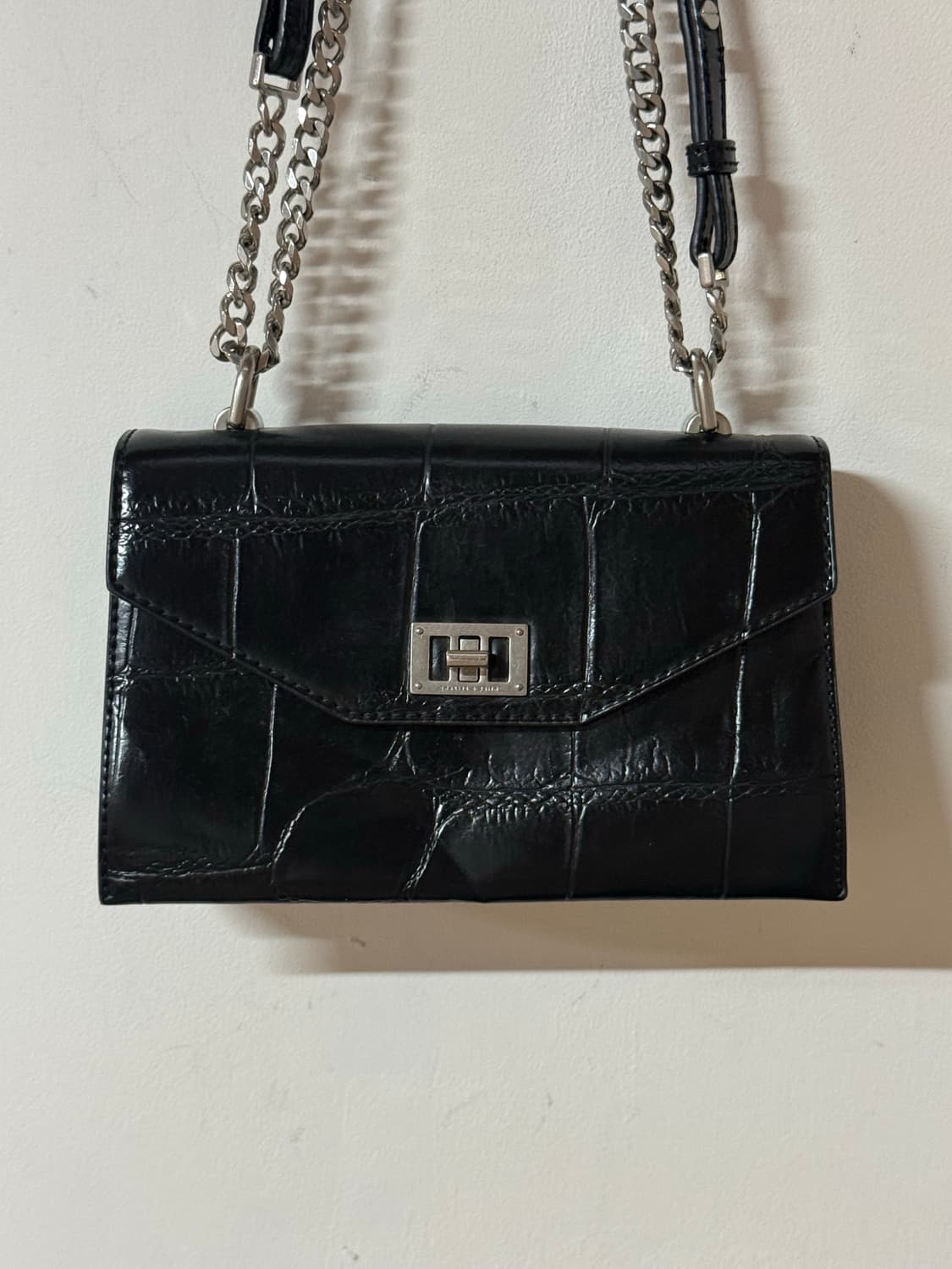 charles&keith 찰스앤키스 크로커패턴 체인백 상품이미지3