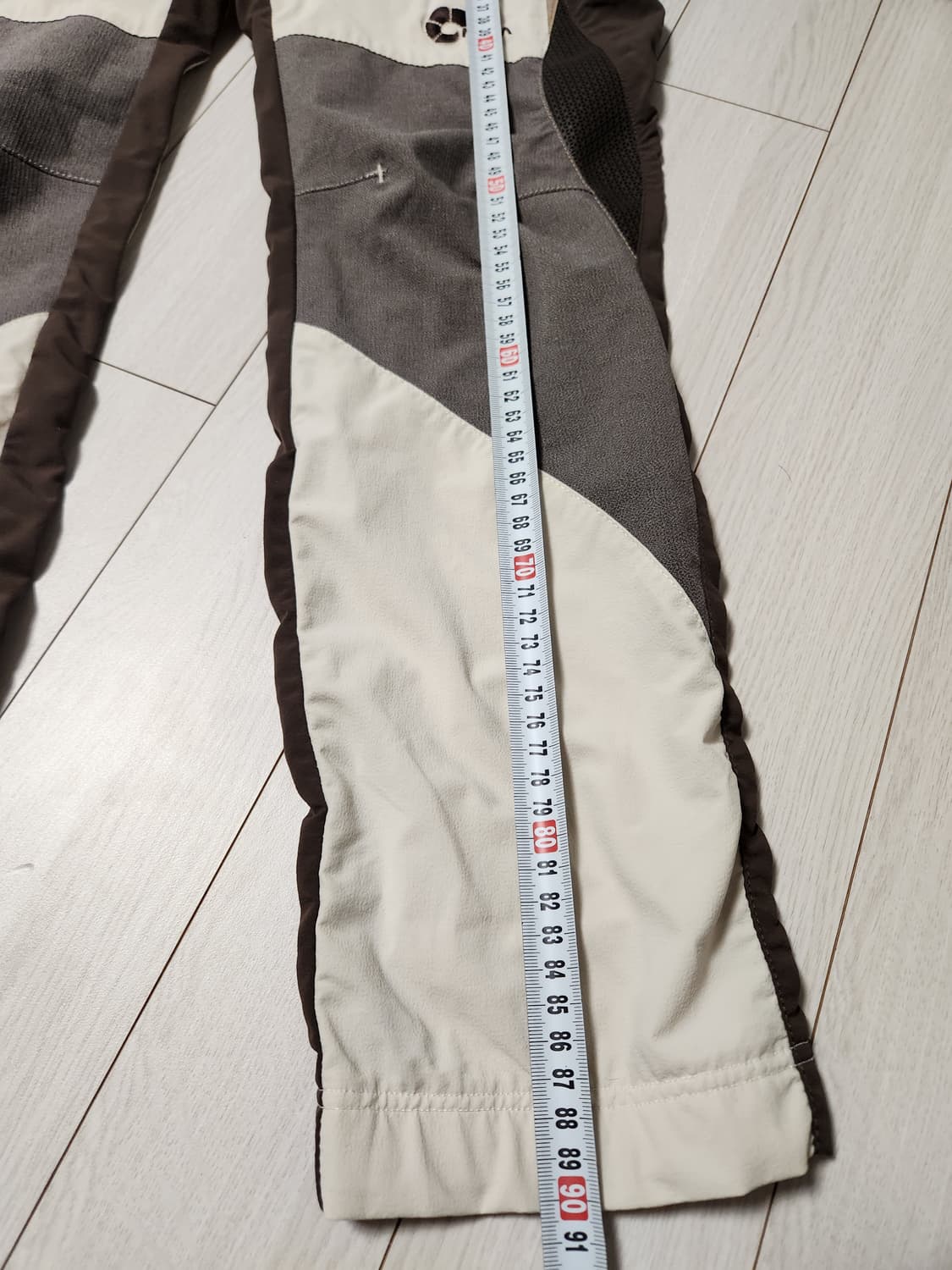 네파 여성 등산바지 사이즈m

오염 하자없이 깨끗해요^^

세탁해뒀어요  상품이미지8