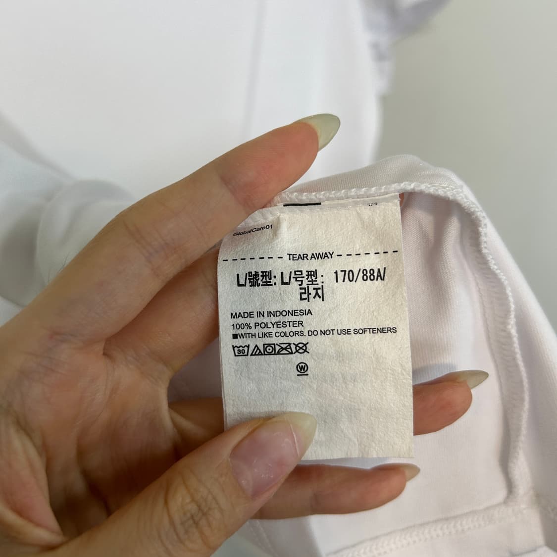 언더아머 여성 반팔 티셔츠 L 상태최상 상품이미지4