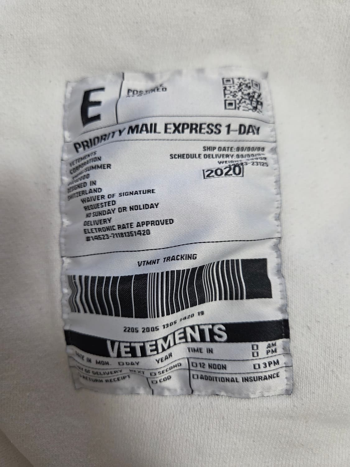 베트멍 바코드 패치 후드티 상품이미지5